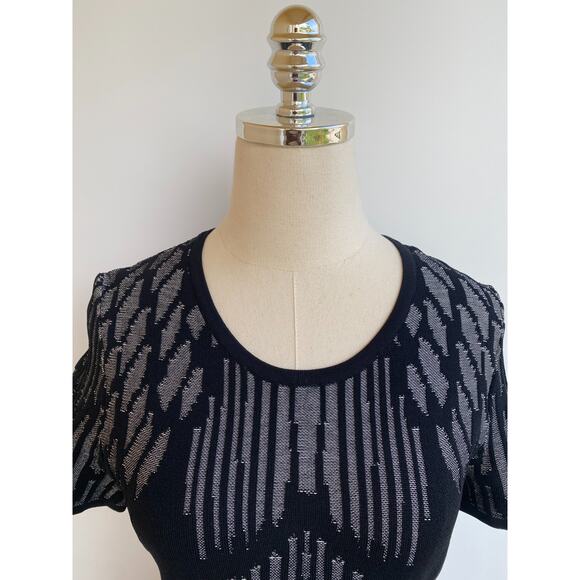 REISS FELIX TEXTURED BODYCON DRESS in BLACK US SIZE 8 - Picture 4 of 14